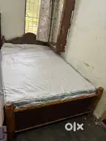 New sagwan bed 4x6 with mattress