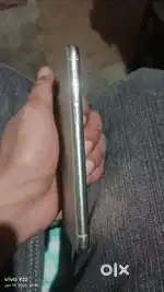 Iphone 11 pro white colour