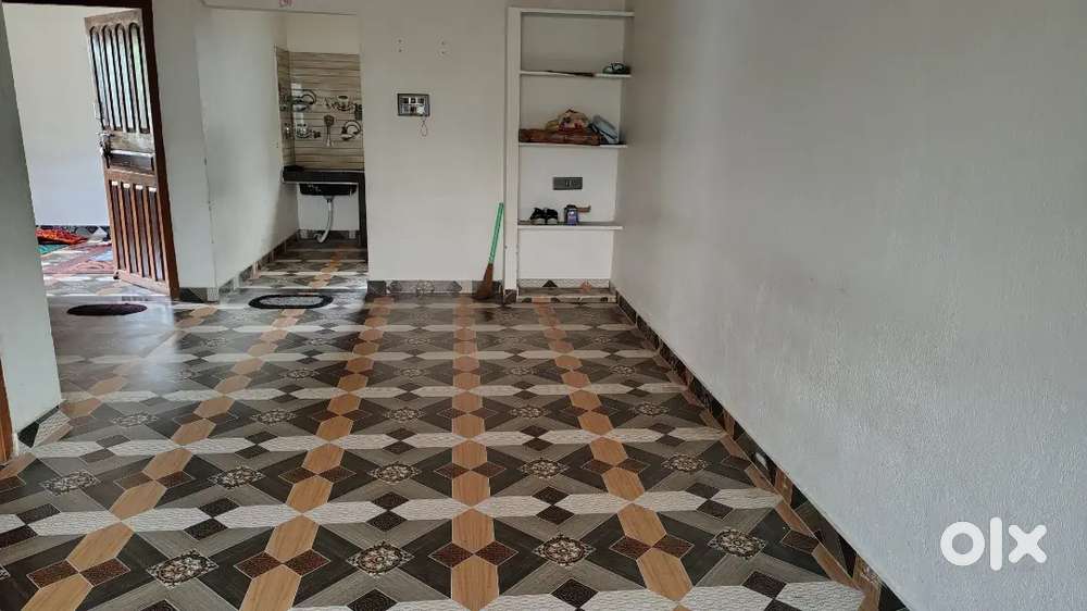 Neee a roommate who is preparing for competitive exam