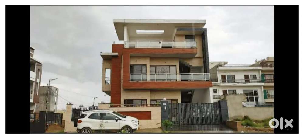 3 BHK - Super Spacious - 1st floor - Corner Kothi