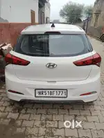 Hyundai i20 2015 Diesel 78000 Km Driven