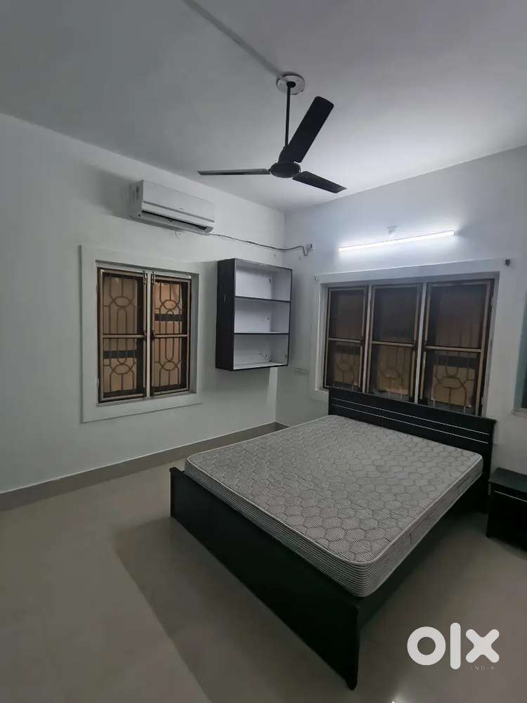1rk fully furnished ( Bed,ac,fan light fridge available)