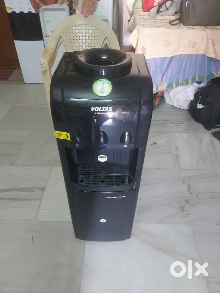 Water dispenser  new voltas hot cold normal 3 in 1 with fridge model