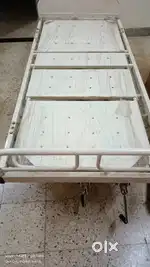 Hospital Bed 1,500/-  Rent / Sale