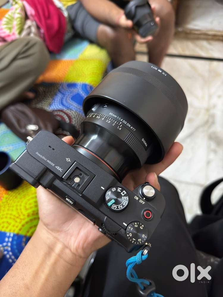 Sony a7c & sigma 85mm & 16mm lense