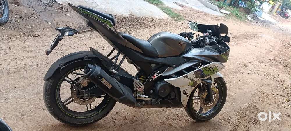 R15 V2 Special Edition