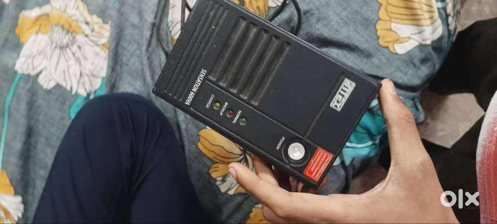 This is very good condition UPS