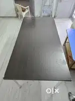 Office table
