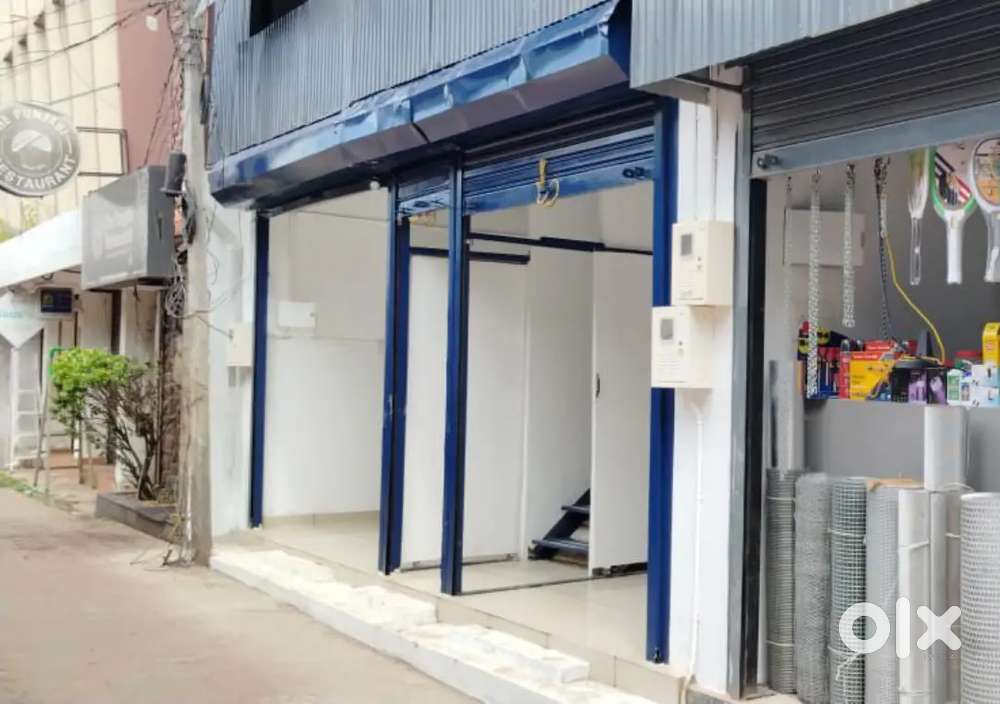 Commercial Shops for Rent in Kottayam -Thirunakkara, Kalarikkal Bazaar