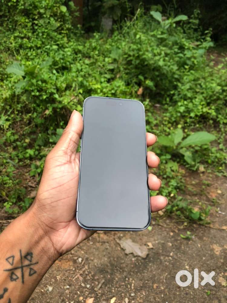 Iphone 14 pro deep purple