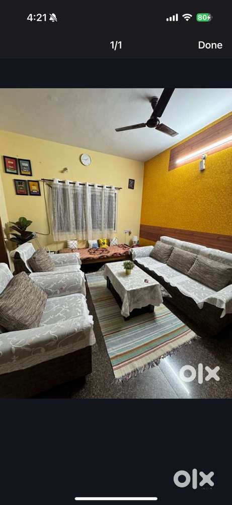 3+2 Seater Sofa Set in Good Condition for Sale for 5500