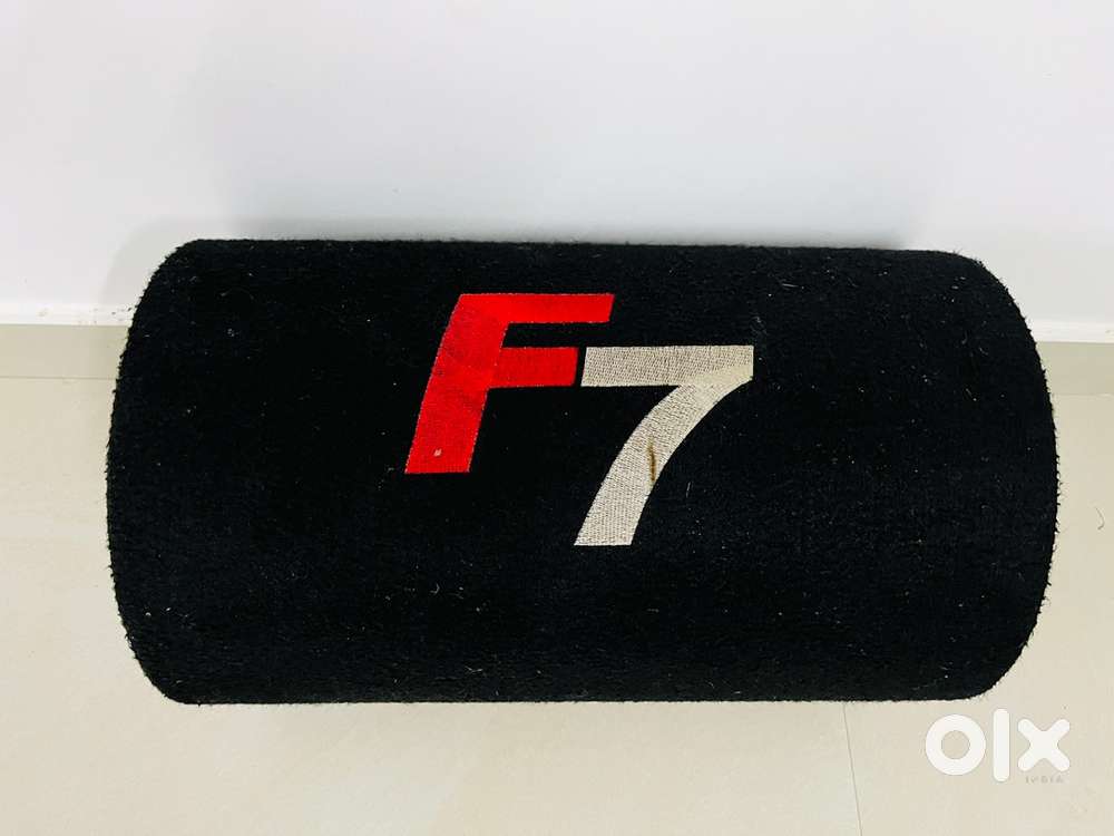 F7 10” bass tube subwoofer with inbuit amplifier