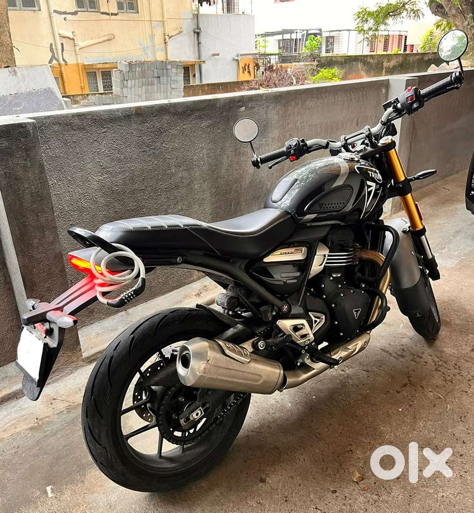 Triumph 400 barely used