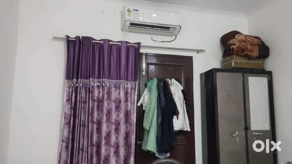 Fully Furnished Single Room for Single or Couple with independent entr