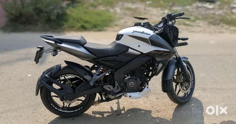 Bajaj Pulsar 200 NS Excellent Condition Rohtak  Delhi NCR