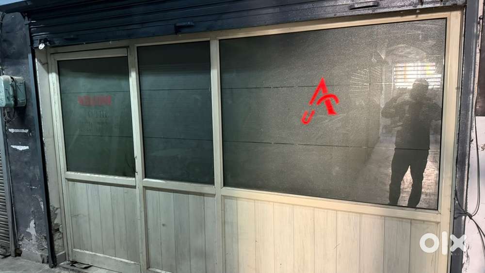 Shop/ office space for sale in Gurdev nagar