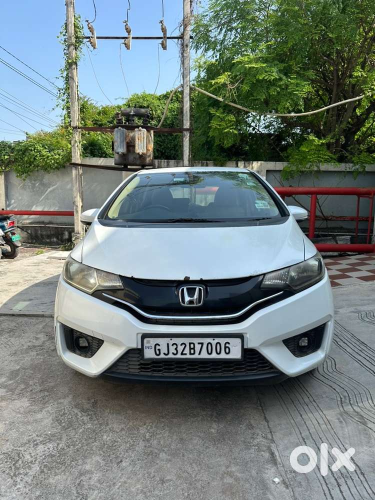 Honda Jazz 2016 Diesel 117000 Km Driven