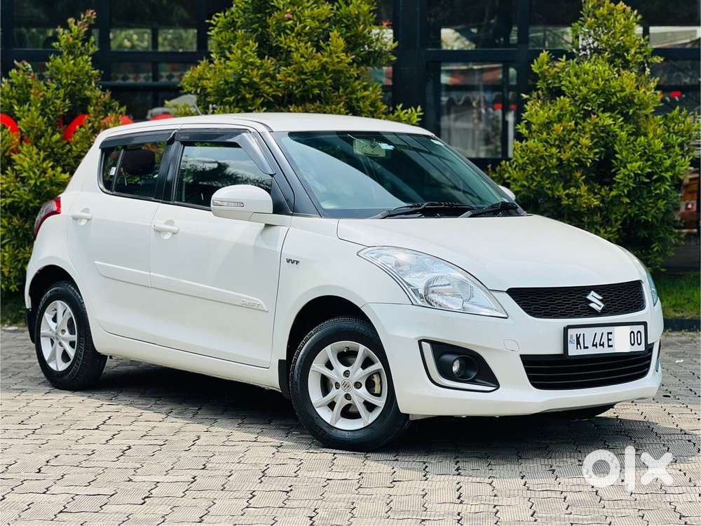 Maruti Suzuki Swift VXI Optional, 2017, Petrol