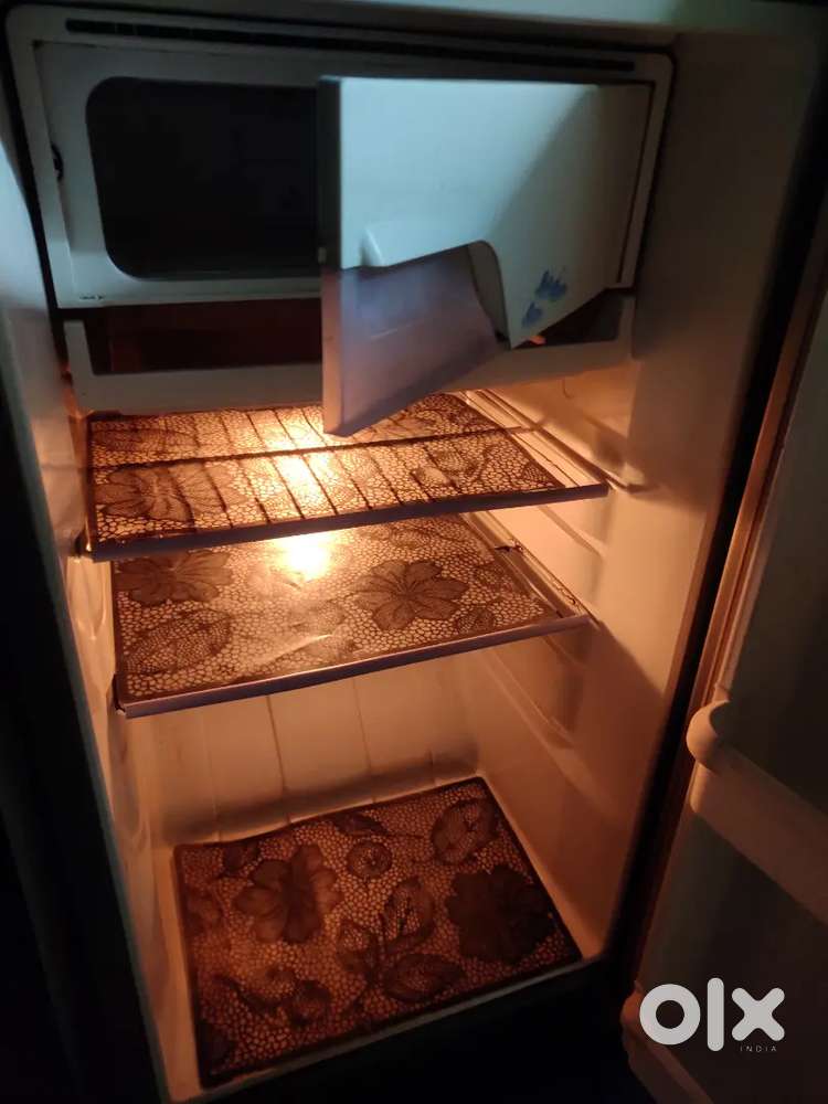 Well-Maintained 5 star Refrigerator for Sale Budget-friendly