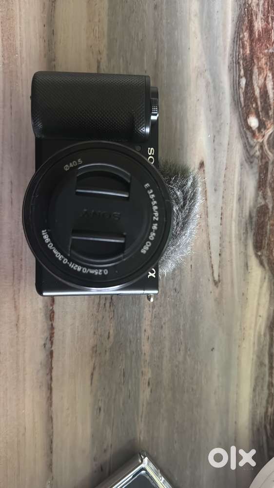 Sony camera ZV E-10