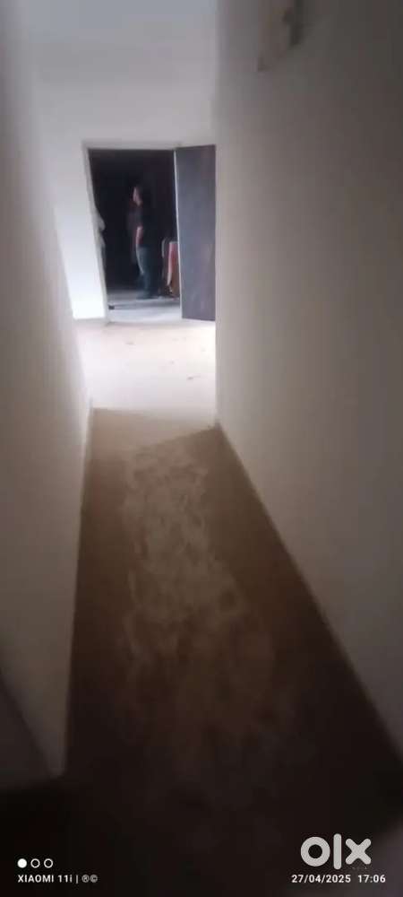 Selling new flat