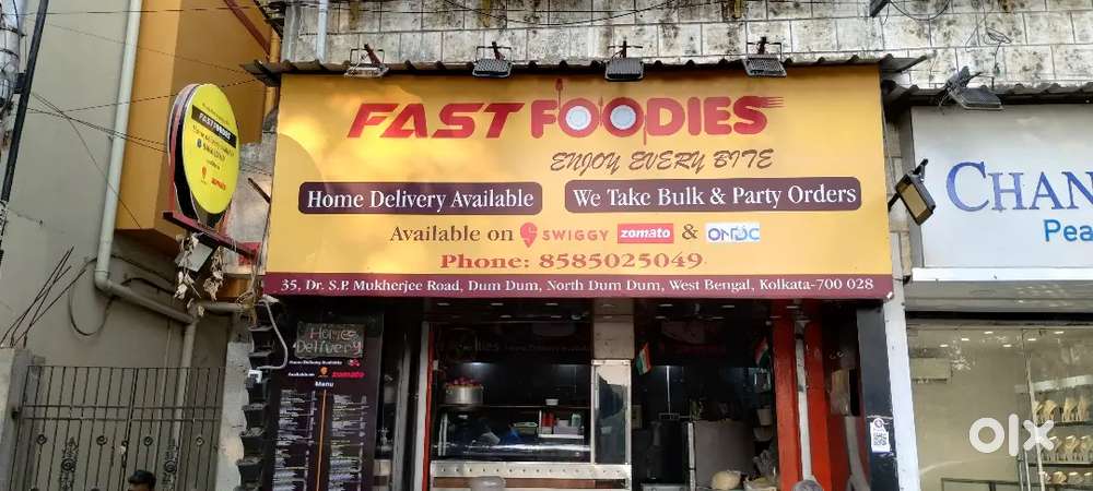 ROLL INDIAN CHINESE HELPER