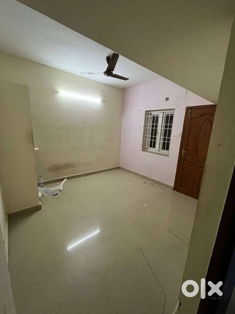 1BHK Flat for 24x7 Chill Sessions – Boys & Girls Welcome!
