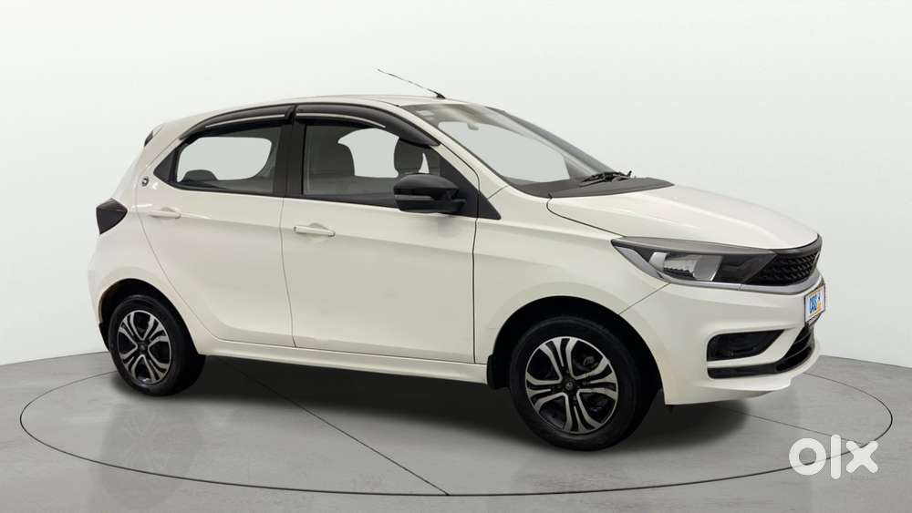 Tata Tiago 1.05 Revotorq XT, 2024, Petrol