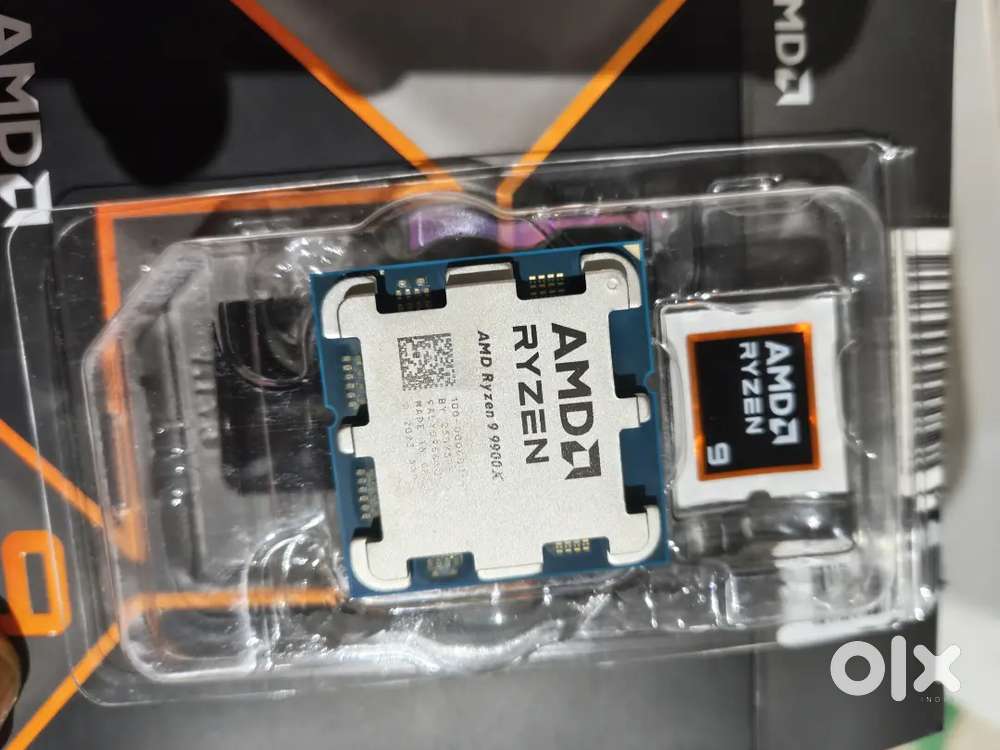 AMD Ryzen 9 9900X Desktop Processor (100-100000662WOF)