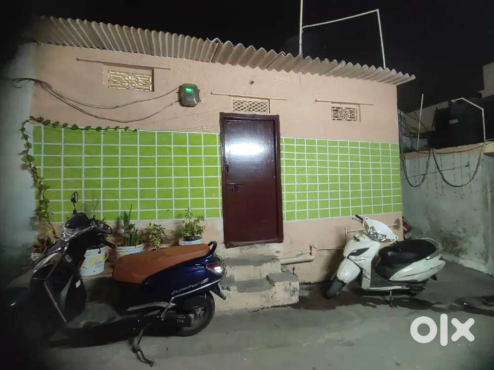 naine51521559one
