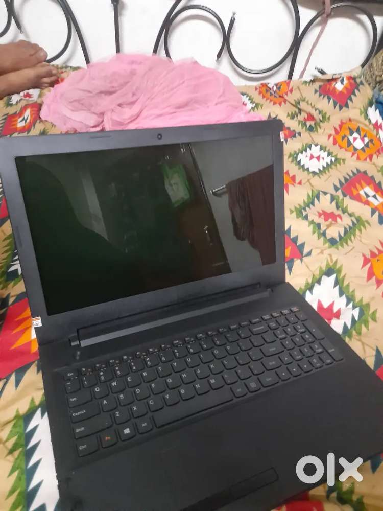 Lenovo Laptop,i3 5th Generation,4 Gb Ram,hard disk[256 Gb SSD],15 Inc