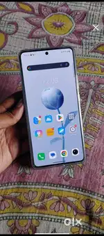 Iqoo 10R just 1 month old urjent sell hai direct call kare ⁹⁵⁰⁶⁶¹⁷⁸⁰³