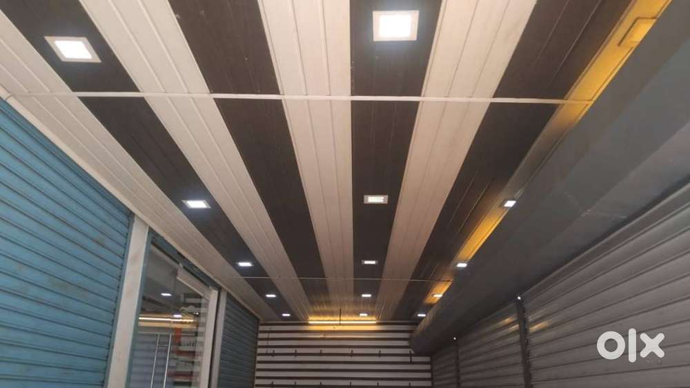 INDEPENDENT COMMERCIAL  BUILDING FOR BANKS , SHOWROOMS ETC..5 CAR PARK