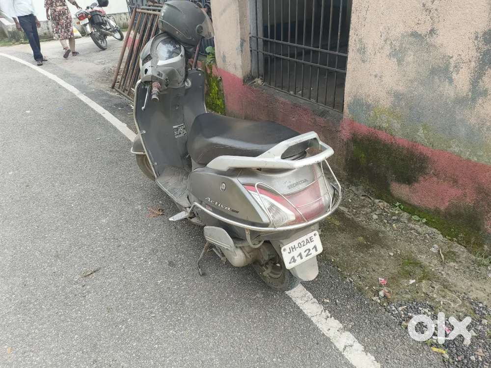 Purana h but bhut km chla h only office use tilta to pandra