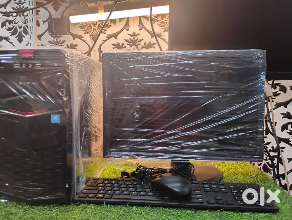 Corei3 8gb ram 128gb ssd+320gb hdd 19lcd keyboard mouse rs.9500