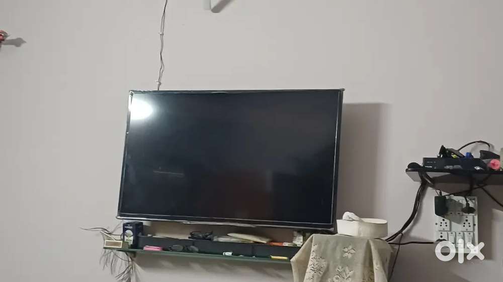 Samsung 40Inches Old Led Tv