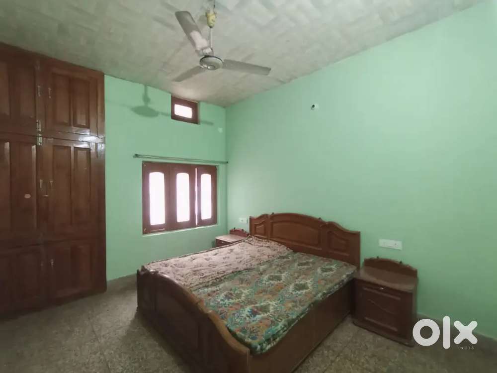 Indipendent 3BHK Semi Furnished Near SushilaTiwariHospital RampurRoad