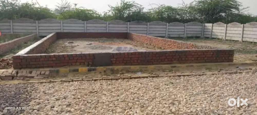 Residential plot Sale in gated society