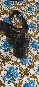 Canon dslr in good condition