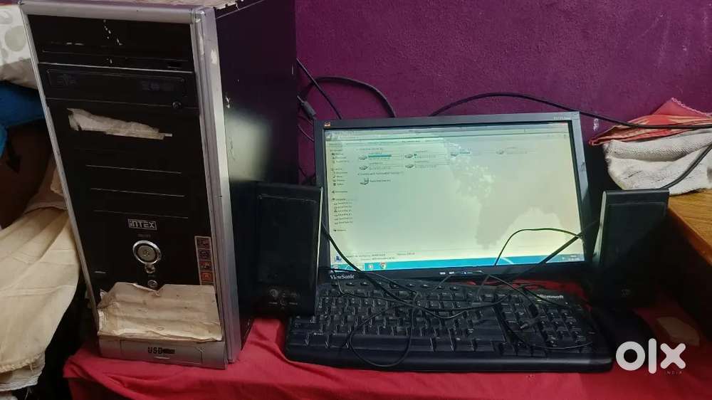 Computer with colour printer