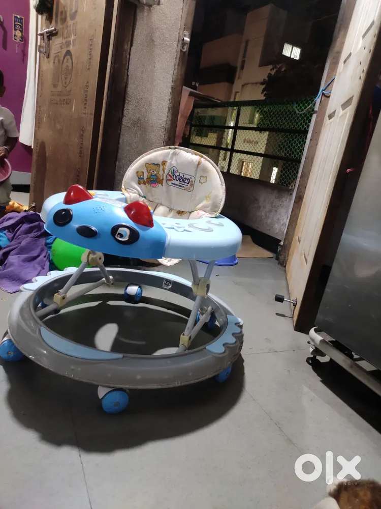 Kids walker