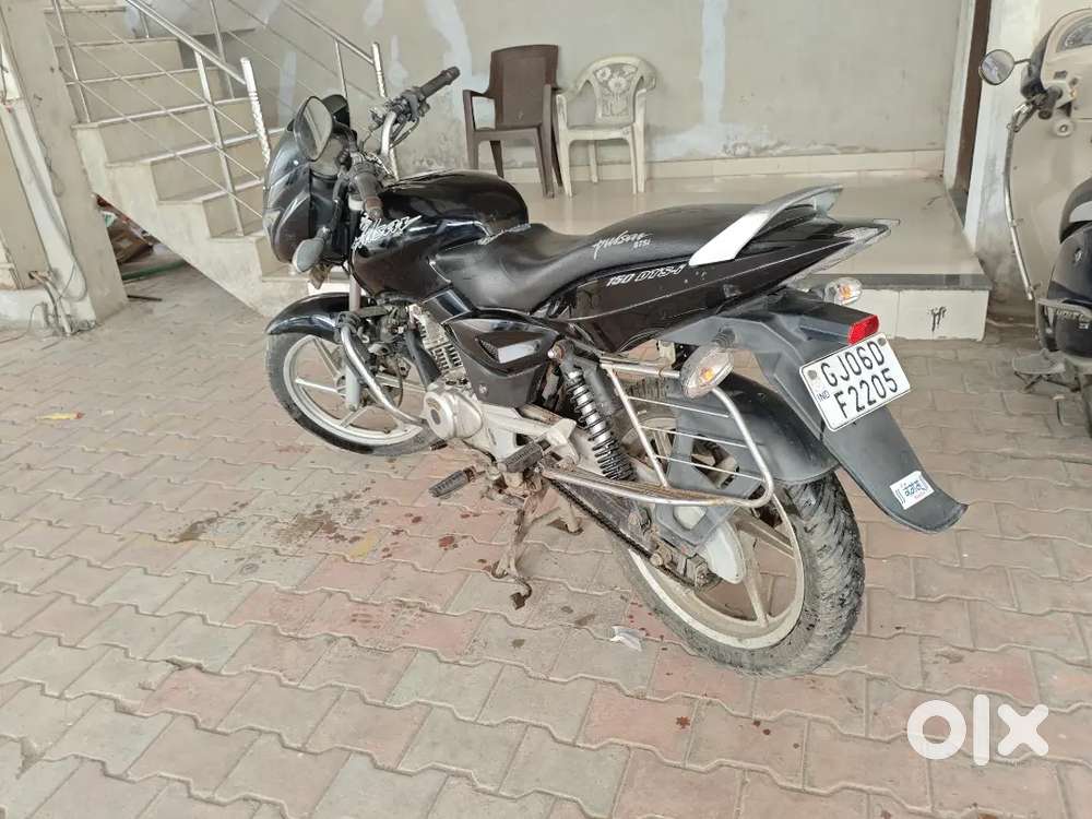 Pulsar 150, Colour: Ebony Black, Body Type: SWP, Year: 2009
