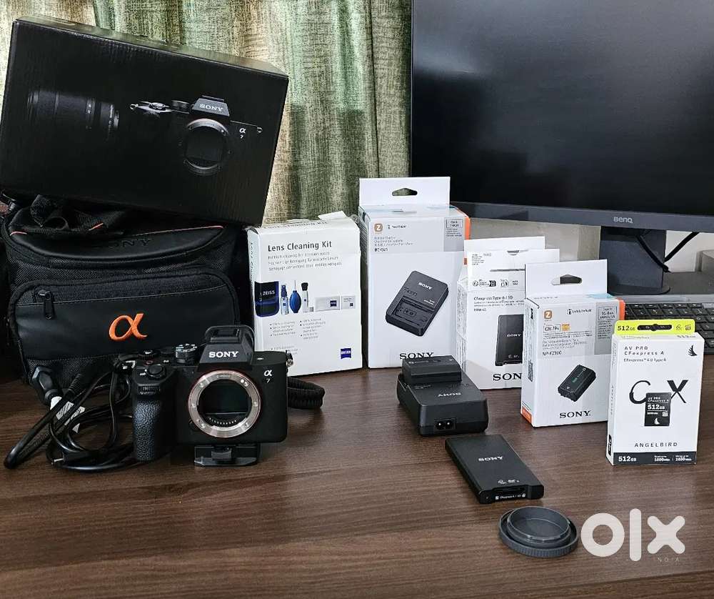 Sony Alpha M4 Camera Kit + Accessories, Almost New Purchased July 2025