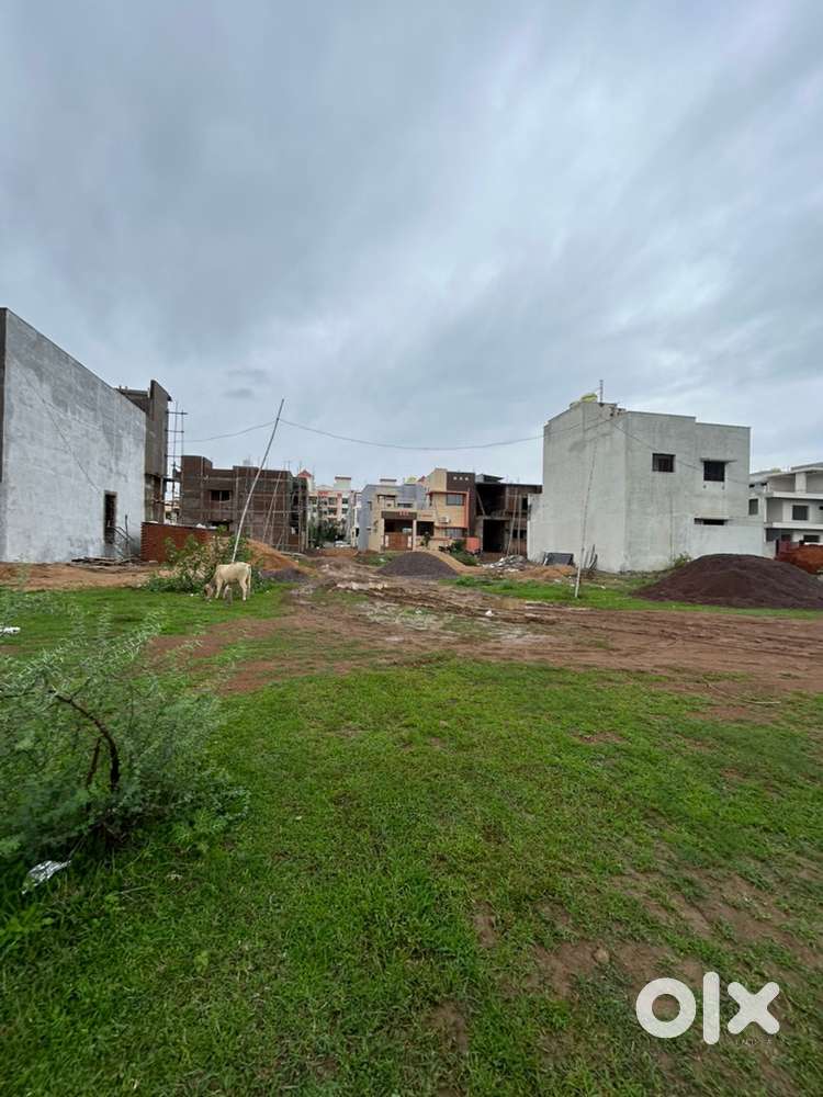 Risali Awadhpuri me Diverted Plot Prime Location par