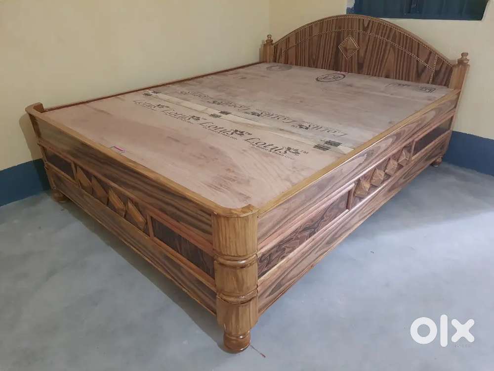 Totally new box bed having size 5/6.5
