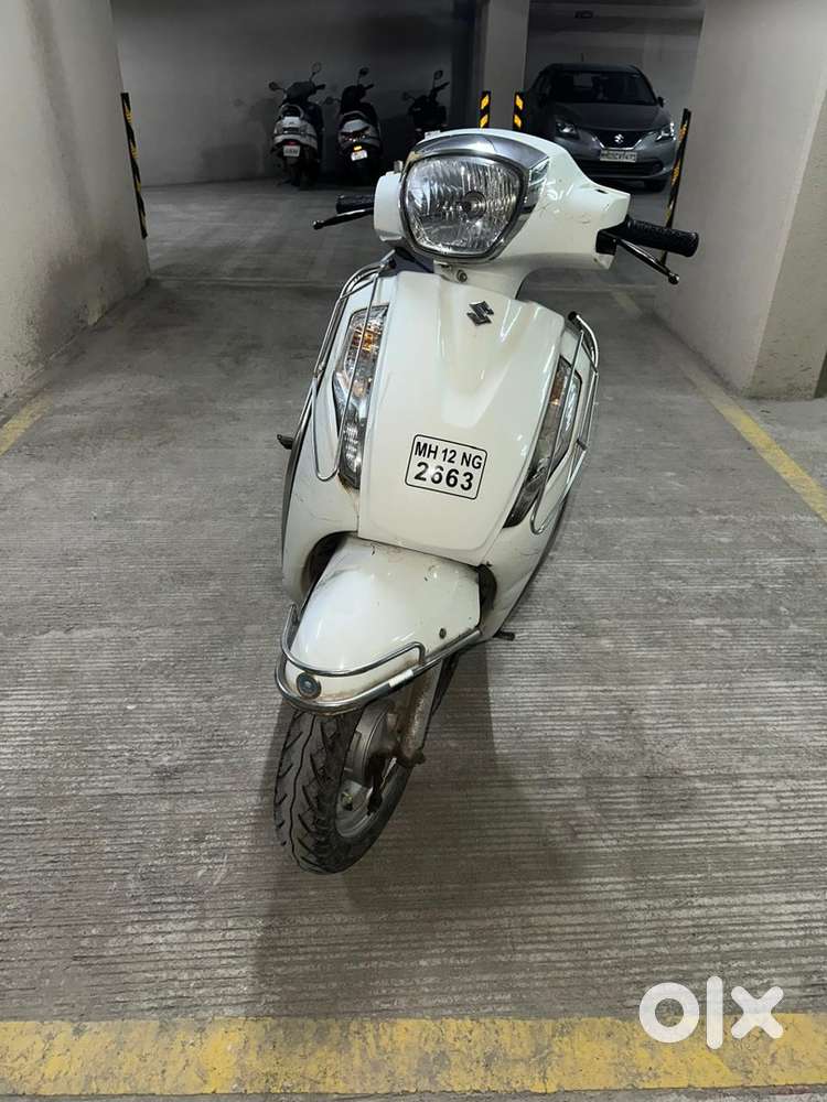 Good condition suzuki access 125 with brand new back tyre,