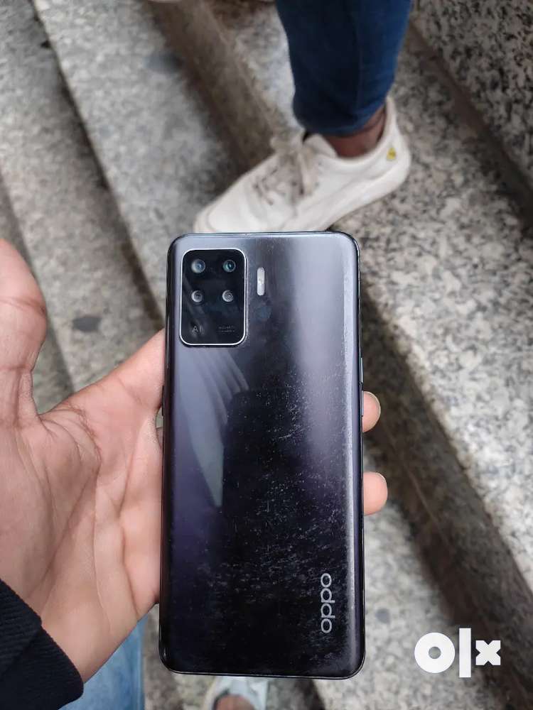 Oppo f19pro 8 128 gb hai with data cable and phone