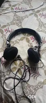 Head phone original Philip ka hai bro full condition