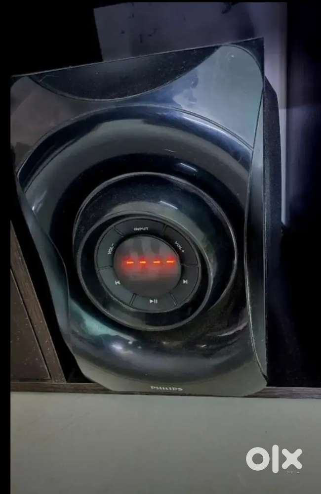 Philips 5.1 Home Theater 4999/-