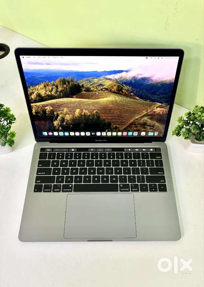 MacBook Pro M1 16GB/256GB 13.3inch Space Gray (Good Condition)